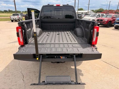 2025 Ford F-250SD Platinum 6 3/4 Ft Box