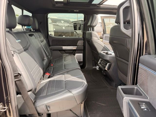 2025 Ford F-250SD Platinum 6 3/4 Ft Box