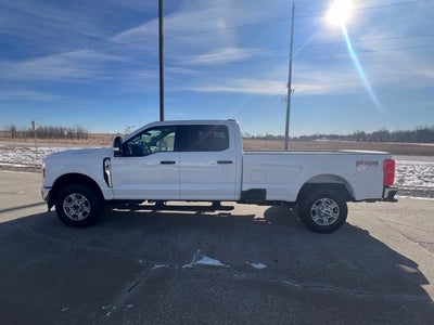2025 Ford F-350SD XLT longbox