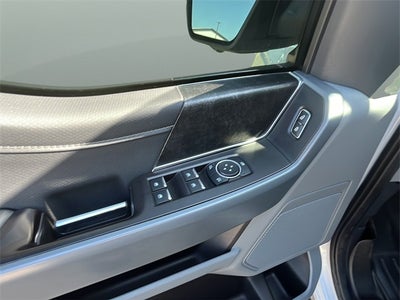 2022 Ford F-150 XLT 5 1/2 Ft Box