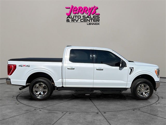 2022 Ford F-150 XLT 5 1/2 Ft Box