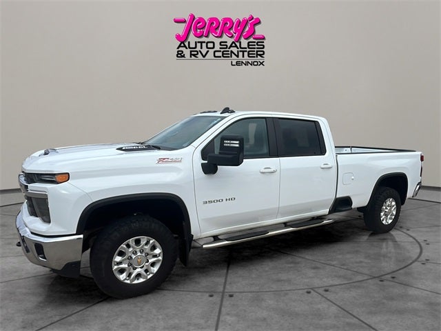 2024 Chevrolet Silverado 3500HD LT