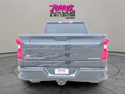 2024 Chevrolet Silverado 1500 Custom