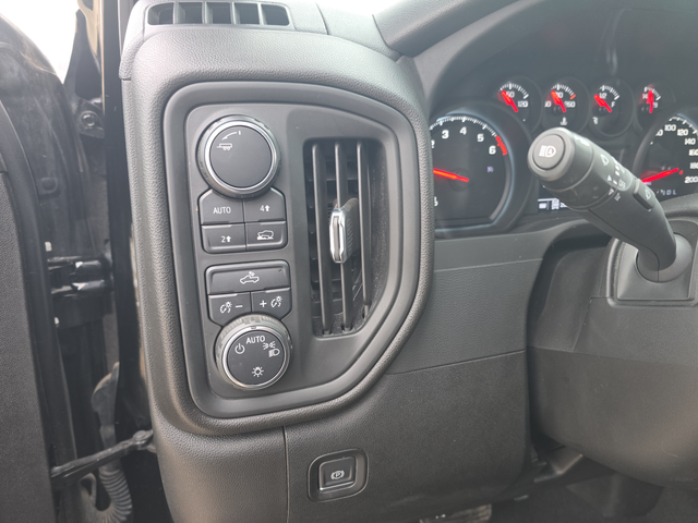2024 Chevrolet Silverado 1500 Custom STANDARD BED
