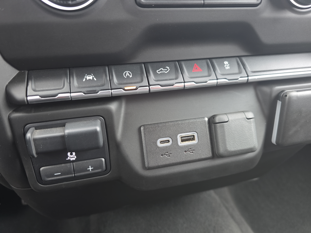 2024 Chevrolet Silverado 1500 Custom STANDARD BED