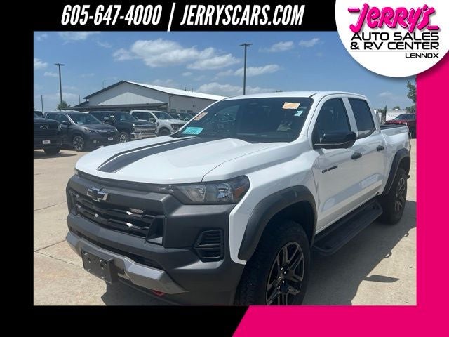 2024 Chevrolet Colorado Trail Boss Short Box Tech Package