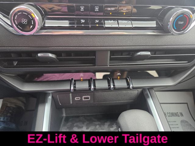 2024 Chevrolet Colorado Trail Boss Short Box Tech Package