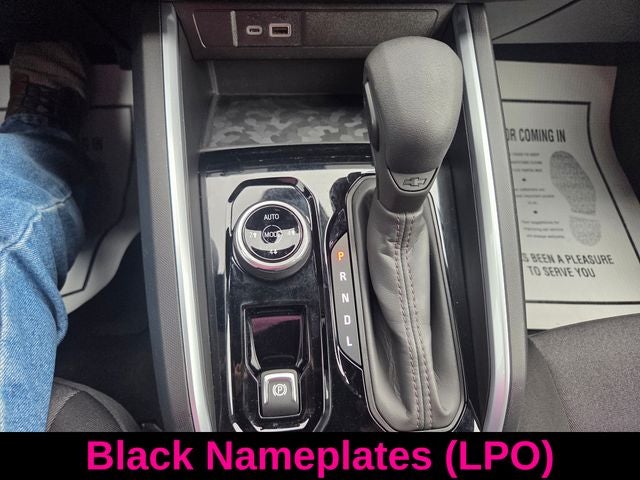 2024 Chevrolet Colorado Trail Boss Short Box Tech Package