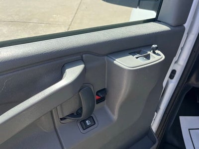 2024 Chevrolet Express 2500 Work Van Cargo