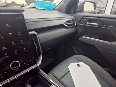 2024 GMC Acadia AT4