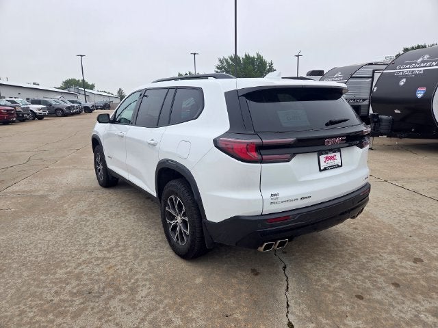 2024 GMC Acadia AT4