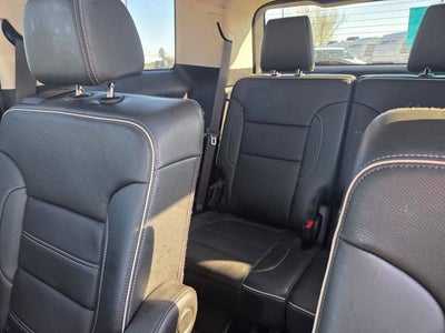 2023 GMC Acadia Denali Ultimate