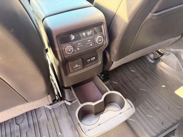 2023 GMC Acadia Denali Ultimate