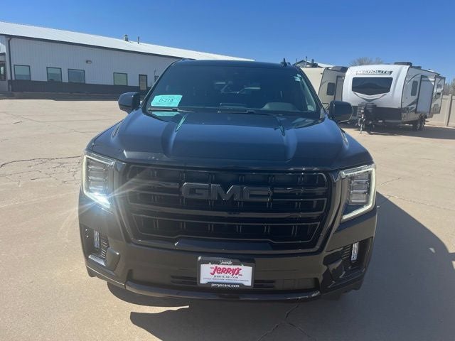 2023 GMC Yukon SLE