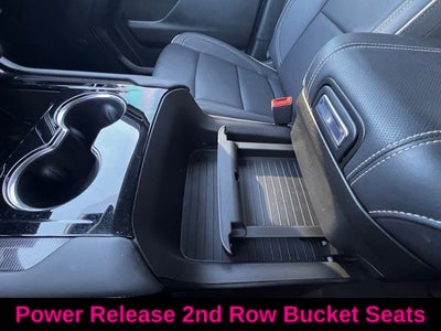 2025 GMC Yukon Elevation