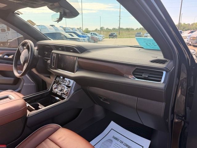 2023 GMC Yukon Denali Ultimate