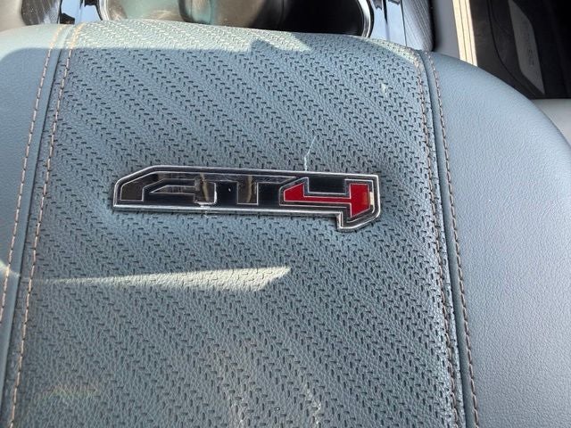 2025 GMC Yukon XL AT4