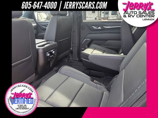 2024 GMC Yukon XL Denali Rear Media