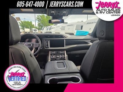 2024 GMC Yukon XL Denali Rear Media