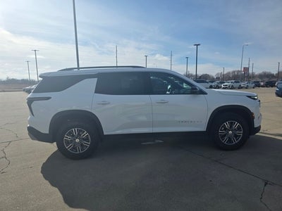 2025 Chevrolet Traverse LT 2LT