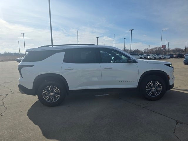 2025 Chevrolet Traverse LT 2LT