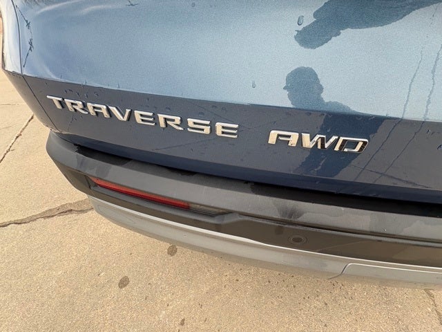 2025 Chevrolet Traverse LT 2LT
