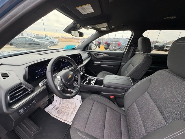 2025 Chevrolet Traverse LT 2LT