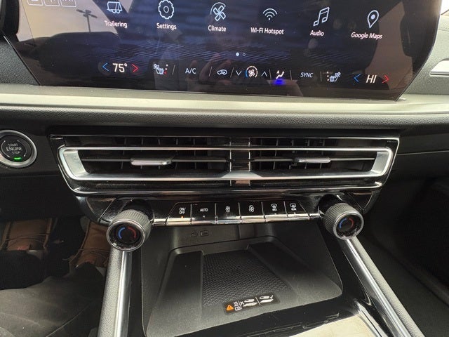 2025 Chevrolet Traverse LT 2LT