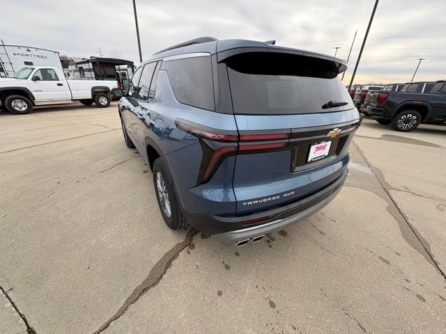 2025 Chevrolet Traverse LT 2LT