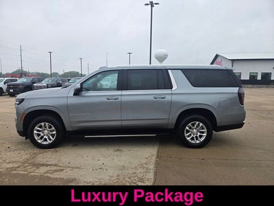 2025 Chevrolet Suburban LT