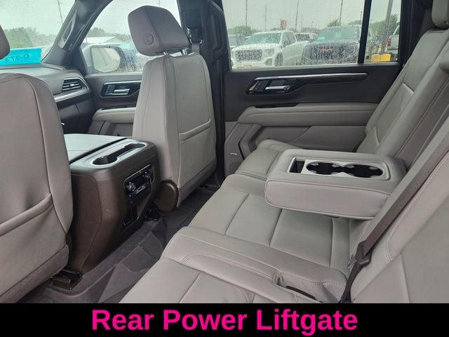 2025 Chevrolet Suburban LT