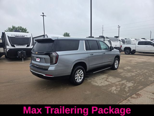 2025 Chevrolet Suburban LT