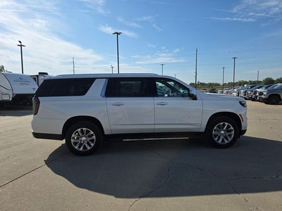 2025 Chevrolet Suburban Premier