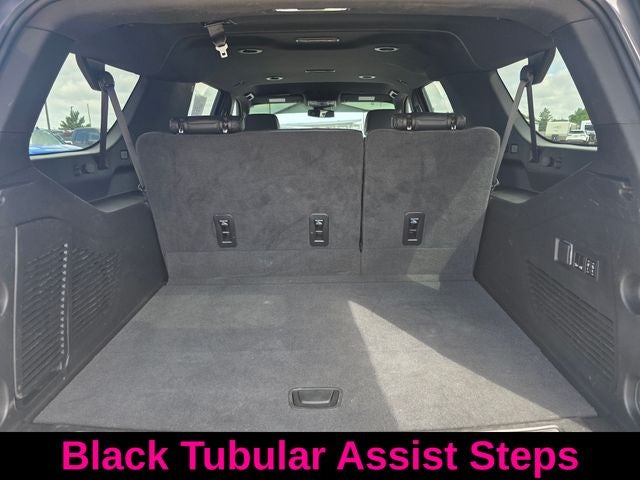 2024 Chevrolet Suburban Z71 Luxury Package