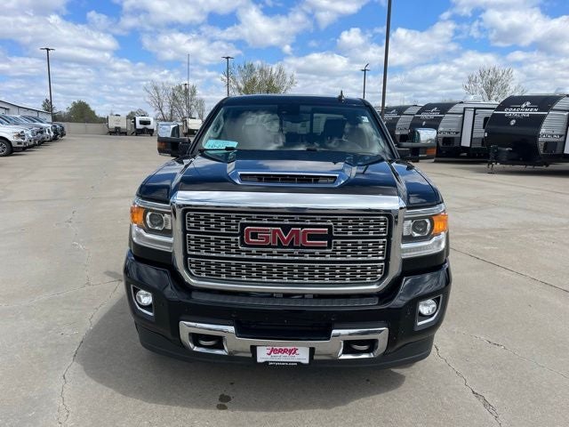 2019 GMC Sierra 2500HD Denali