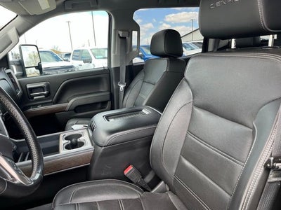 2019 GMC Sierra 2500HD Denali