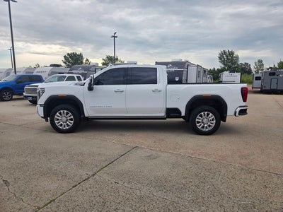 2024 GMC Sierra 2500HD Denali