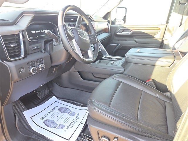 2024 GMC Sierra 2500HD Denali 6 3/4 FT BOX RESERVE