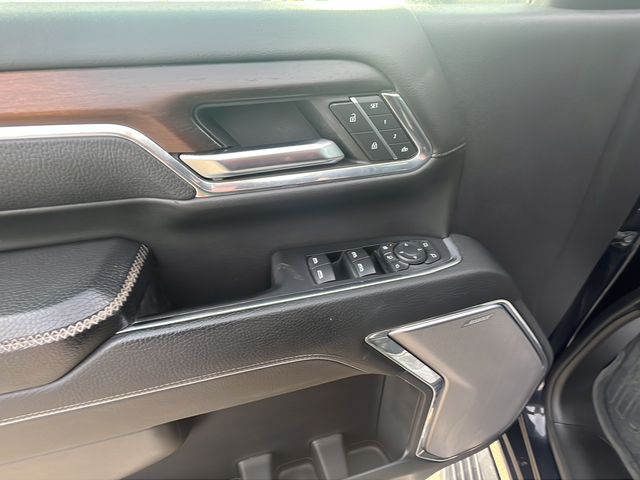 2024 GMC Sierra 3500HD Denali SRW Reserve 6 3/4 Ft Box