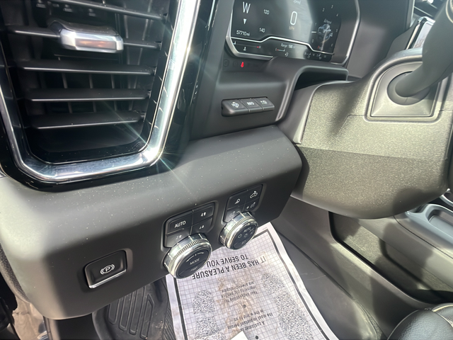 2024 GMC Sierra 3500HD Denali SRW Reserve 6 3/4 Ft Box