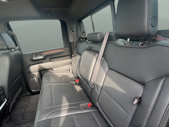 2024 GMC Sierra 3500HD Denali SRW Reserve 6 3/4 Ft Box