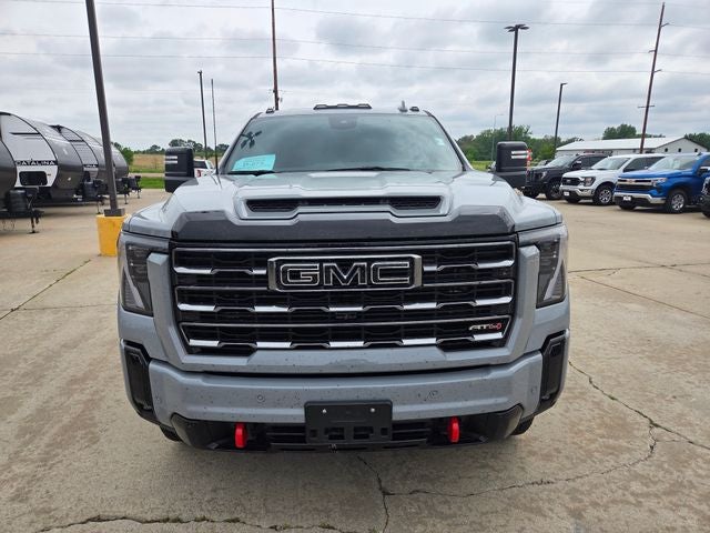 2025 GMC Sierra 2500HD AT4