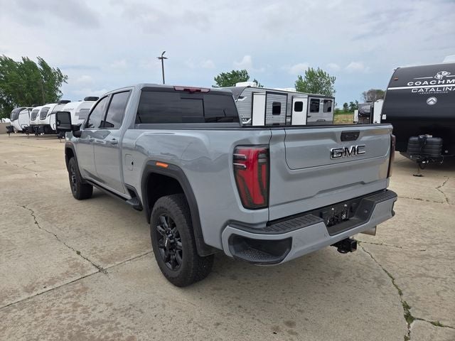 2025 GMC Sierra 2500HD AT4