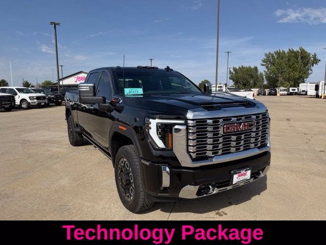 2025 GMC Sierra 2500HD Denali