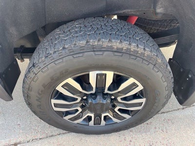 2025 GMC Sierra 2500HD Denali Ultimate