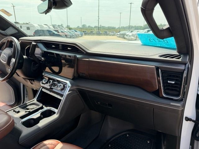 2025 GMC Sierra 3500HD Denali Ultimate