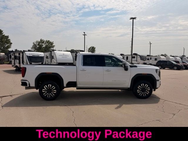 2025 GMC Sierra 3500HD Denali Ultimate