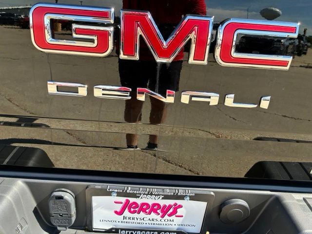 2022 GMC Canyon Denali