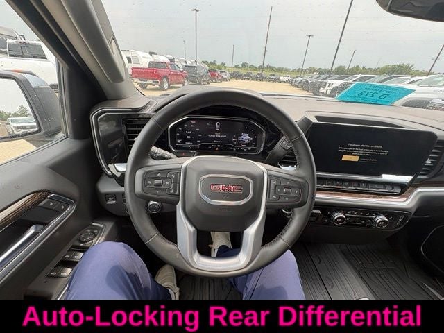 2025 GMC Sierra 1500 SLE