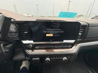 2025 GMC Sierra 1500 SLE